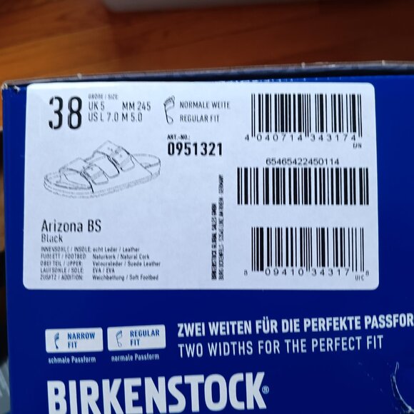 *Price Drop* New Birkenstock Arizona Sandals, size 38 Reg/wide (7-7 1/2) - Picture 6 of 6